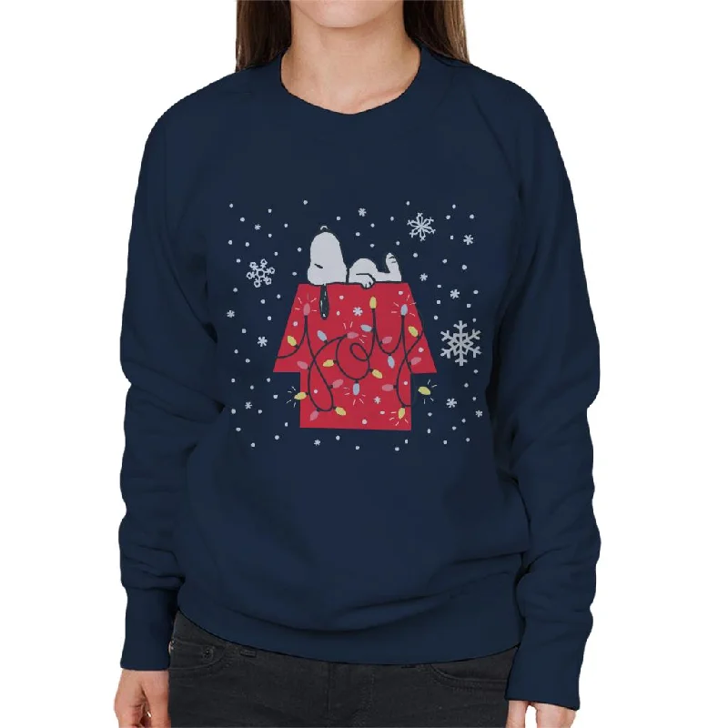 Peanuts Christmas Snoopy Lying Down Snowflakes Women's Sweatshirt