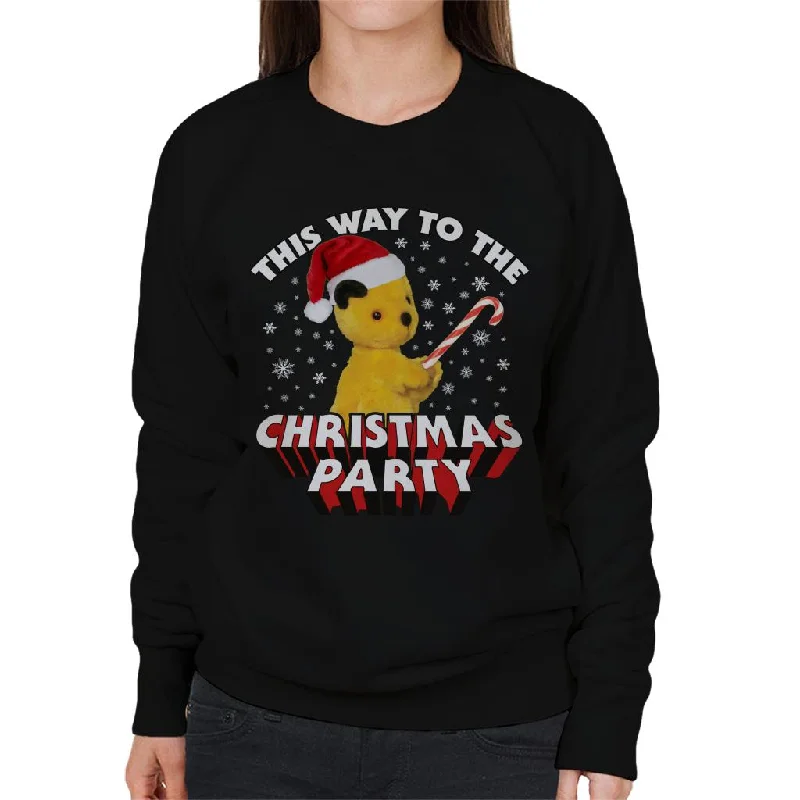 Sooty Christmas This Way To The Christmas Party Women's Sweatshirt